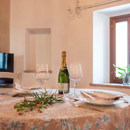 Apartment In Noble Villa Near Ecological Park Apartamento *